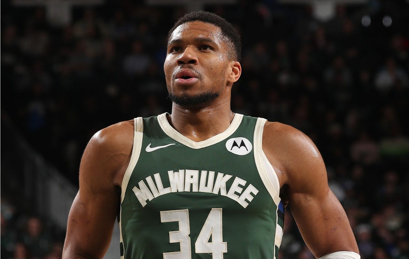 火箭队vs雄鹿伤病：字母大概率出场，波特等7人缺席。