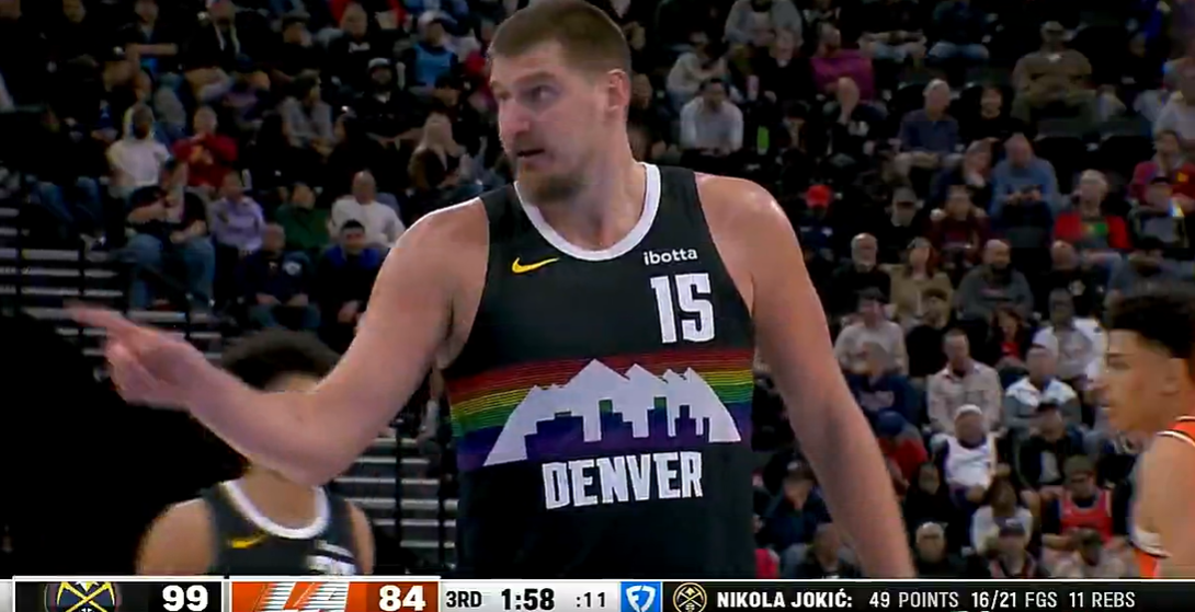 第3节战罢约基奇22投17中，已砍下52分11篮板6助攻。