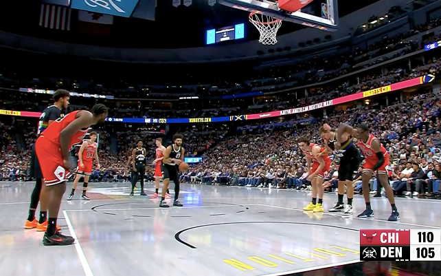 穆雷造杀两罚全中，最后一节包办掘金前13分