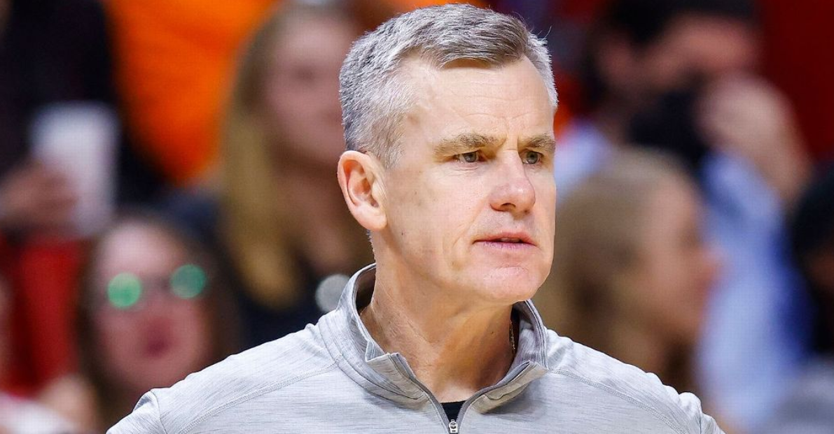 多诺万：我们的篮板爆炸了，如果武切维奇没有进入绝杀，那又是另外一回事了。