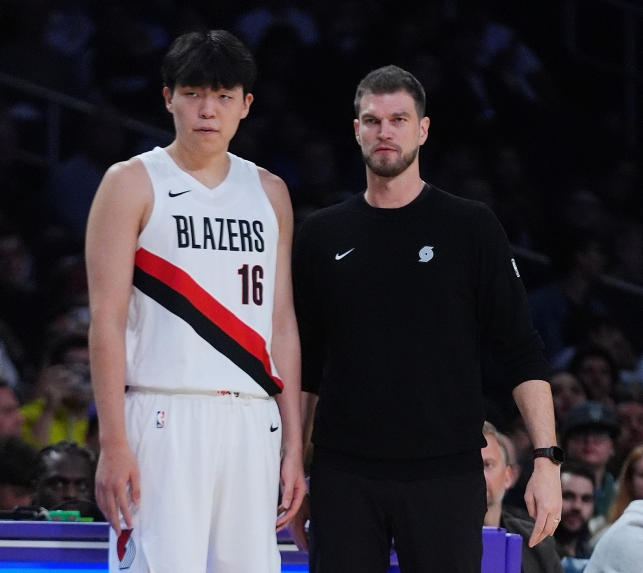 斯普利特谈被杀：有人说不给三分不协防，但是有些人犯了错误。