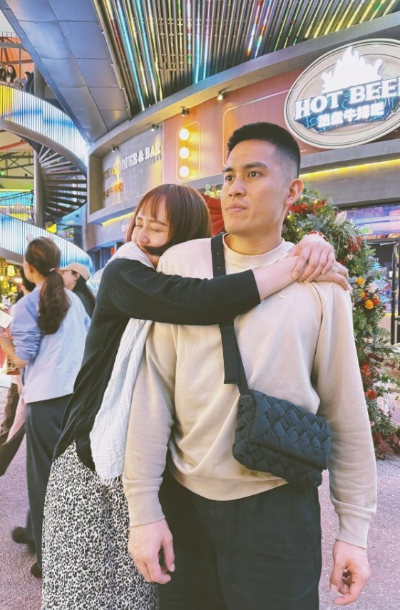 来到北京参观！陈盈骏妻子更新社会媒体 在北京晒出近照