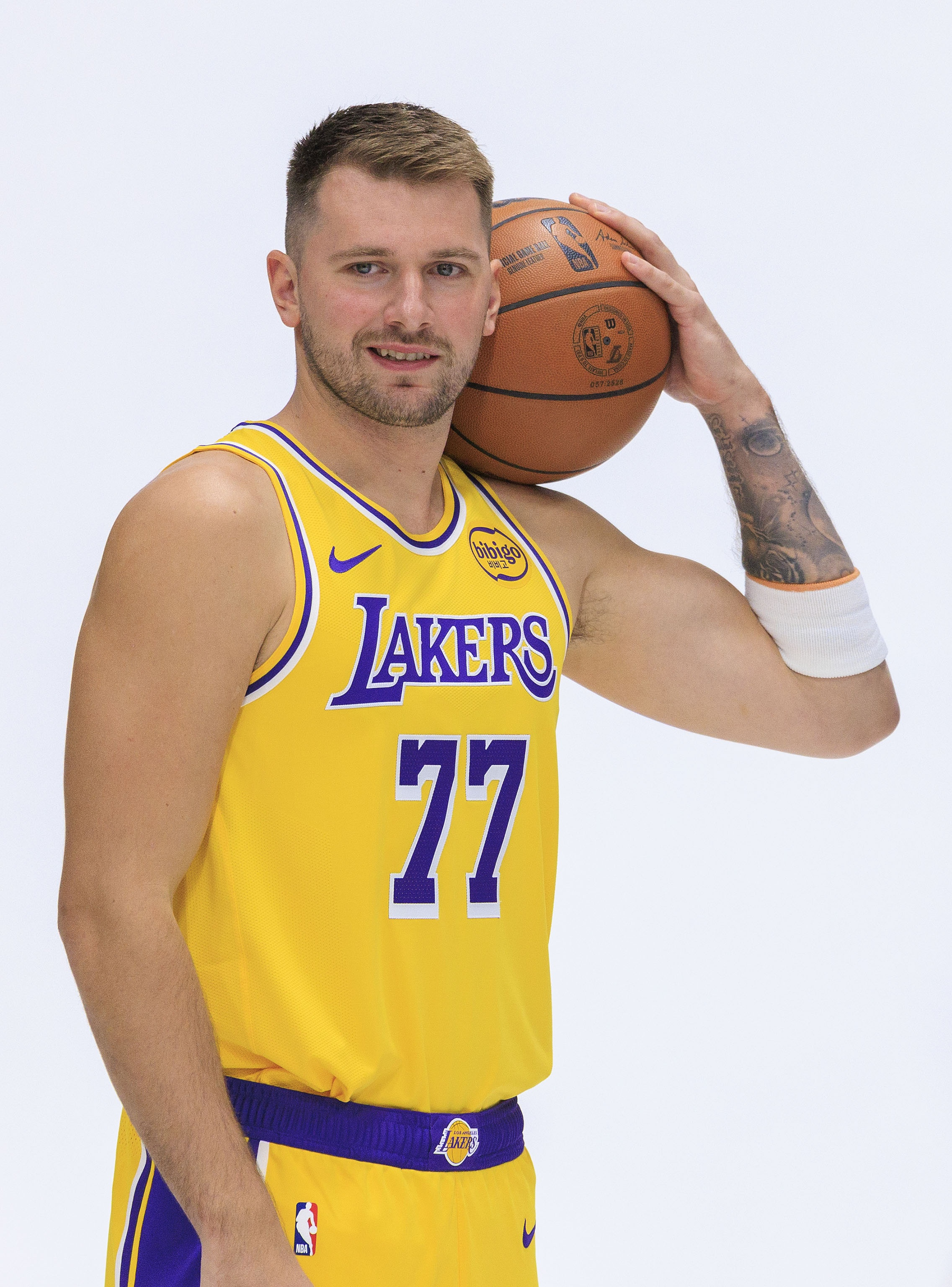 明日打独行侠？东契奇：我开始了新的篇章 但是对于老主总会有特别的感觉。