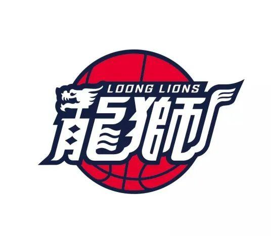 疯狂打铁！广州男篮8名国内球员上场，共进5球。