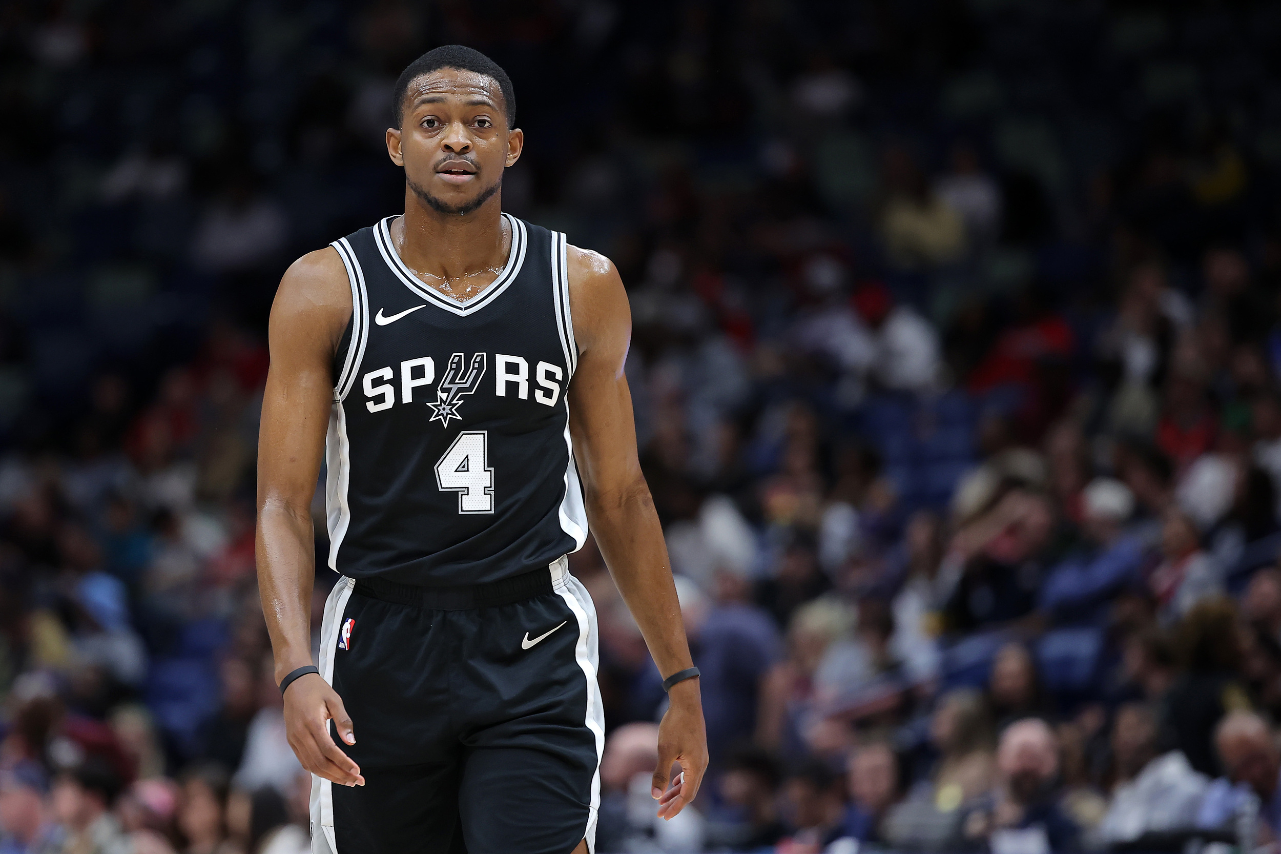 福克斯还是没有回来！队记:福克斯&索汉等4人缺战，明天对鹈鹕