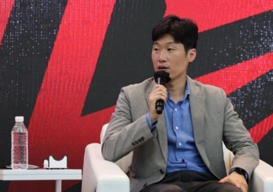 朴智星：0-5惨败巴西等事件，导致球迷对韩国队失去信心。