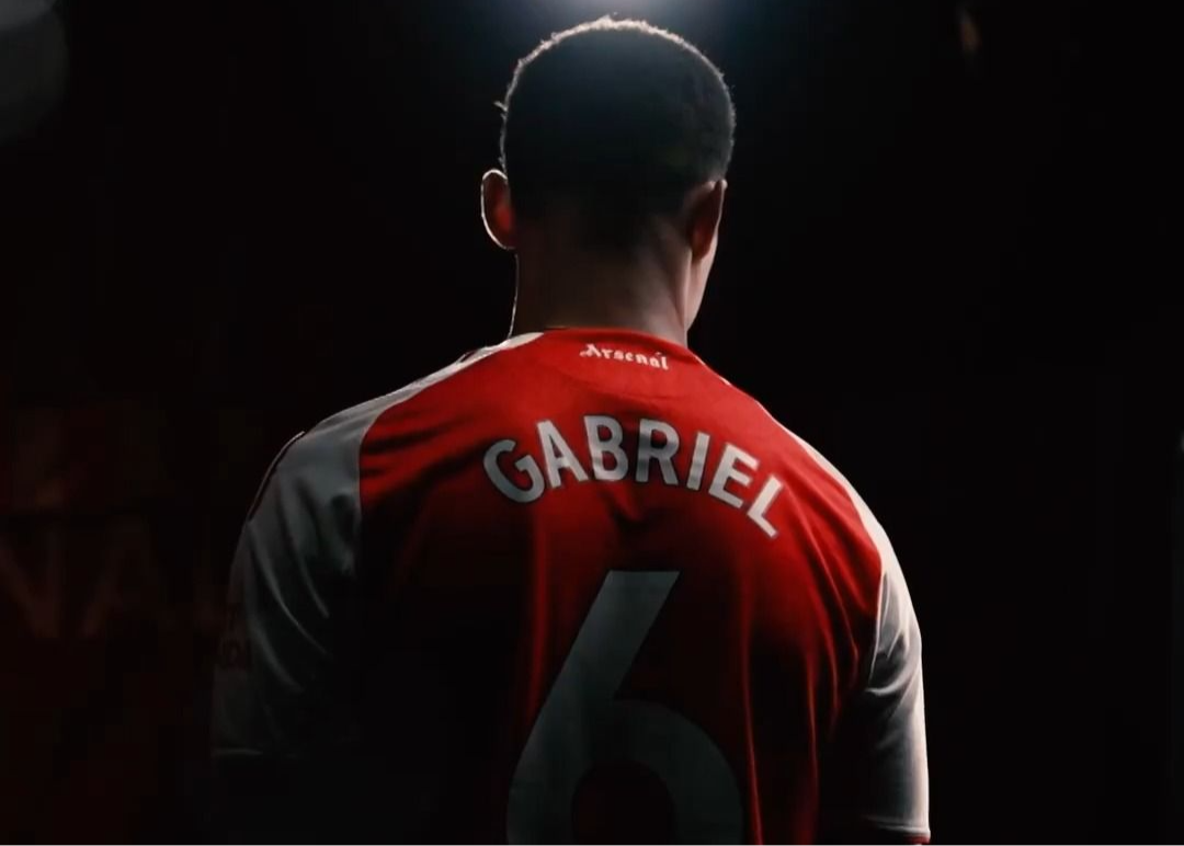 1球2助60封！阿森纳官方：加布里埃尔当选10月球队最佳球员