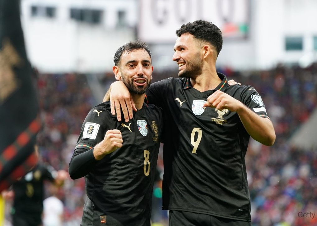 亚美尼亚葡萄牙战全场数据：控球率76-24，射门26-3