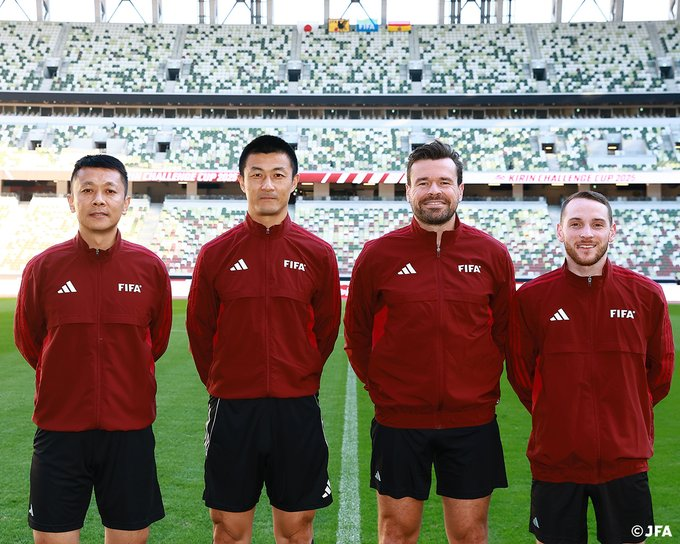 官员：傅明担任日本vs玻利维亚裁判，马济助理裁判。