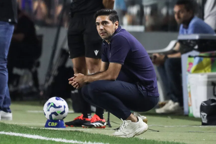 巴媒：漏点球+漏判两次严重犯规，巴甲两名裁判停哨40天。