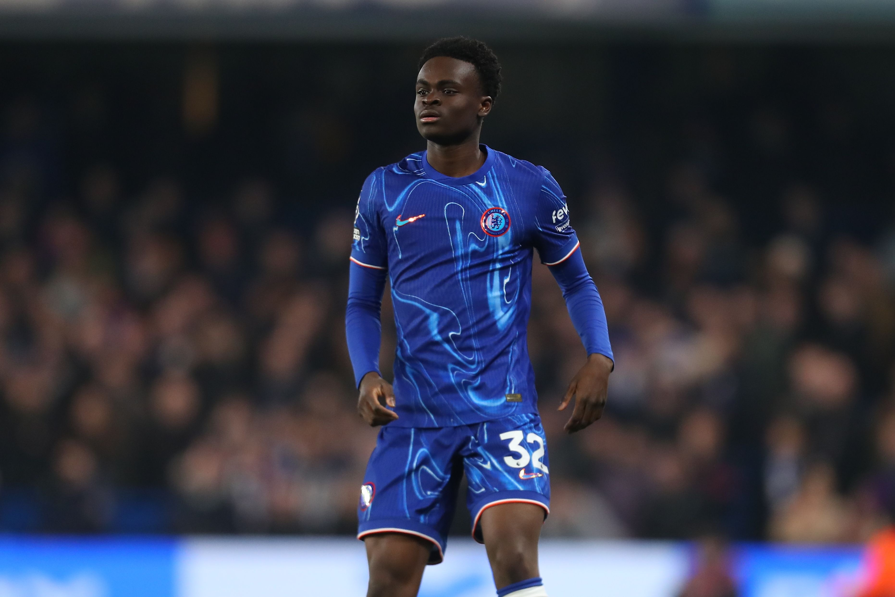 乔治：我只想上场，不介意踢中锋，在训练的时候要向教练证明自己。