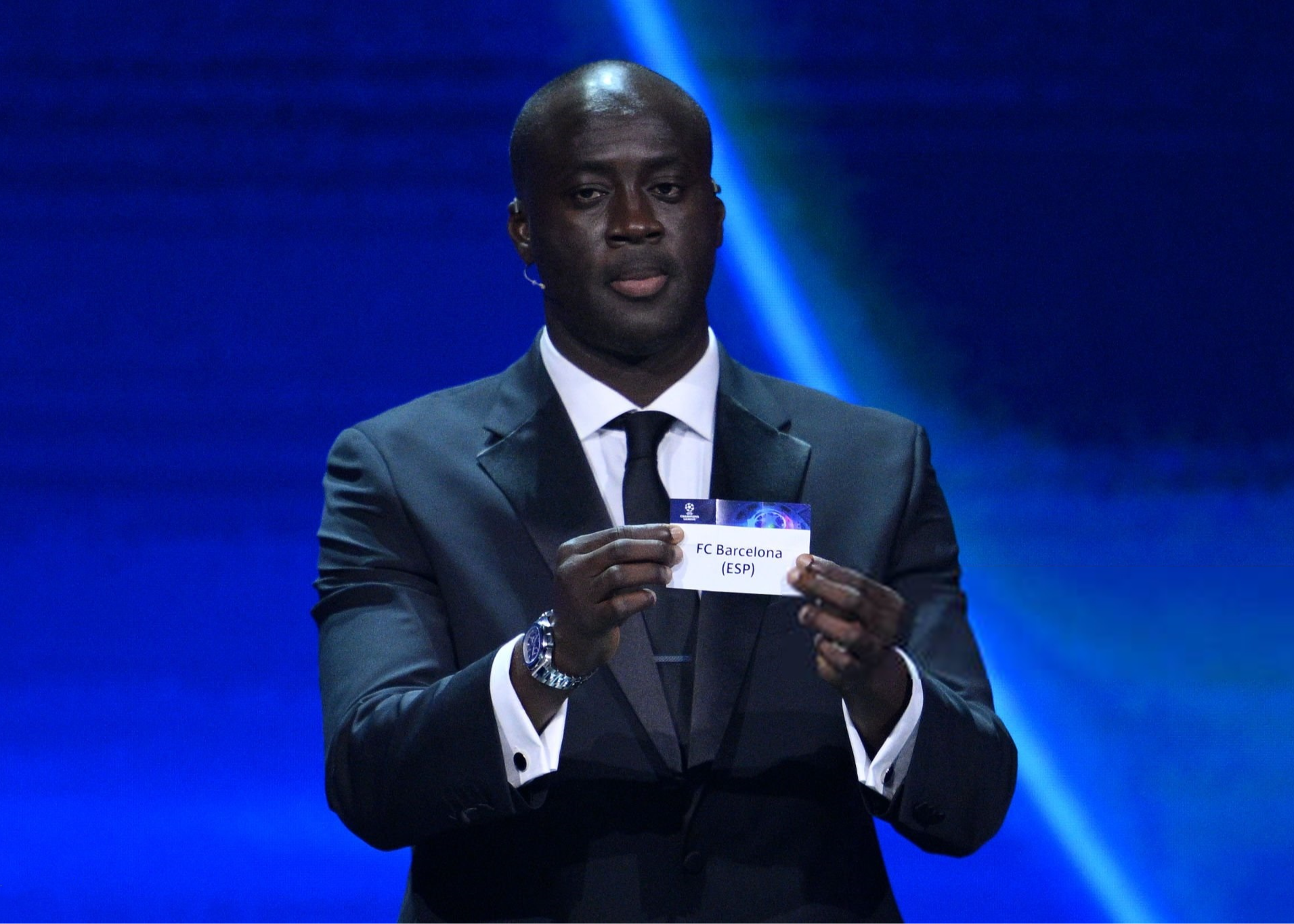 世体：国家德比元老赛周日于萨尔瓦多举办，亚亚·图雷将首秀