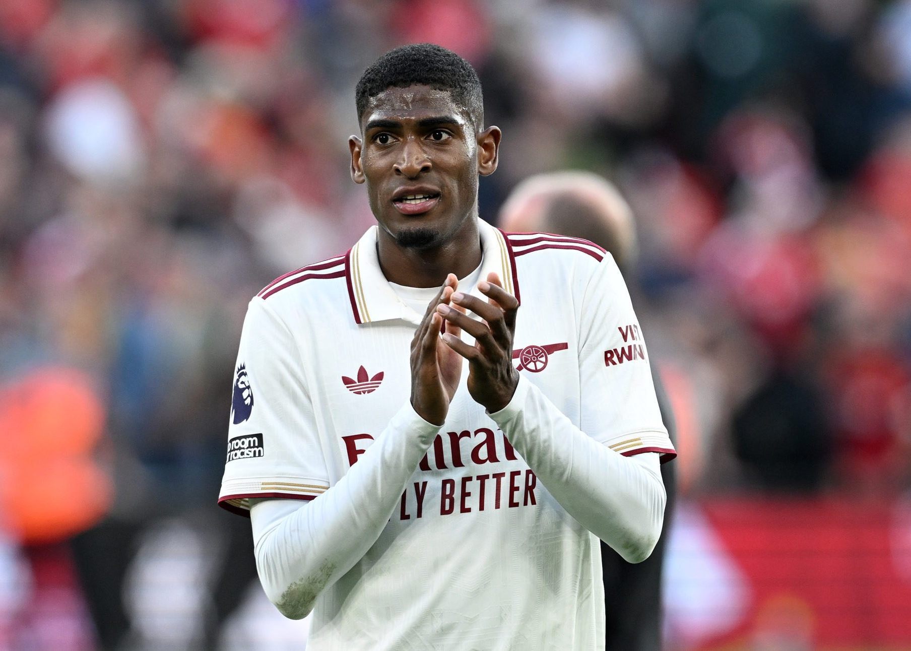 阿斯：莫斯克拉依然在等待西班牙征召，哥伦比亚足协也想要他