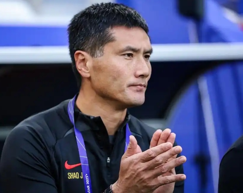 北青：国足已来不及在本月组织集训，最快明年春节前重组