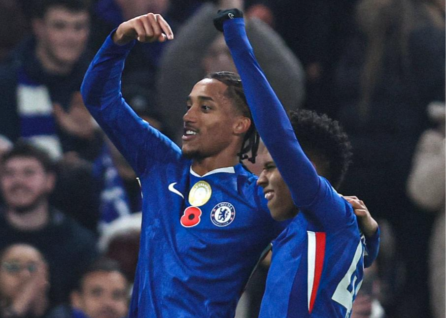 佩德罗：今天获胜的关键在于禁区内的角色优势，埃斯特旺是天才。